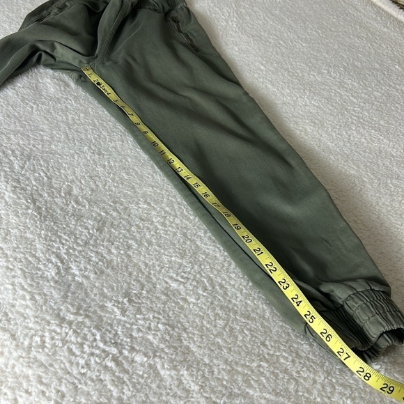 TNA Joggers Green Size M - Picture 10 of 10